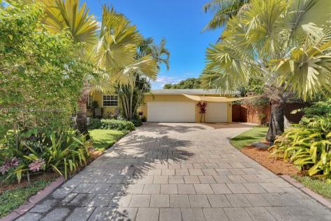 3381 NE 6th Avenue Oakland Park FL 33334