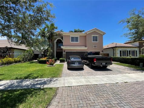 924 NE 36th Avenue Homestead FL 33033