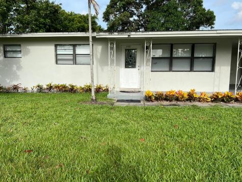6102 Hogan Creek Road Margate FL 33063