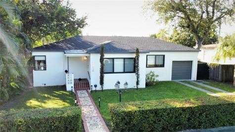 1024 SW 71st Court Miami FL 33144