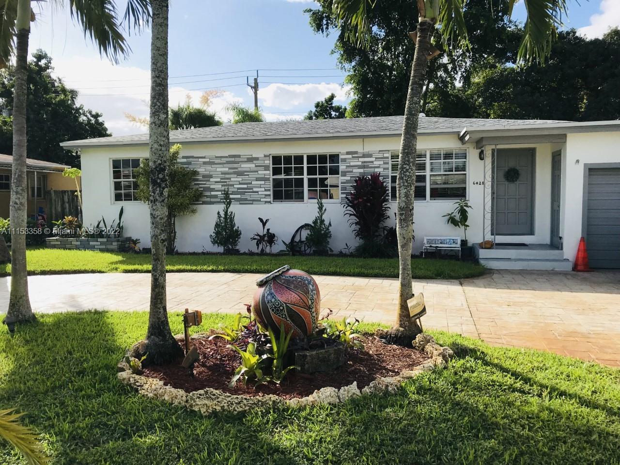 6428 Rodman Street Hollywood FL 33023