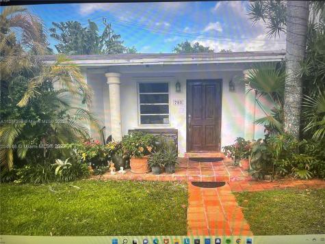 785 Fernwood Road Key Biscayne FL 33149