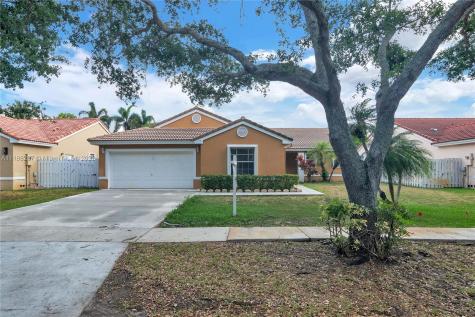 13640 SW 17th Court Miramar FL 33027