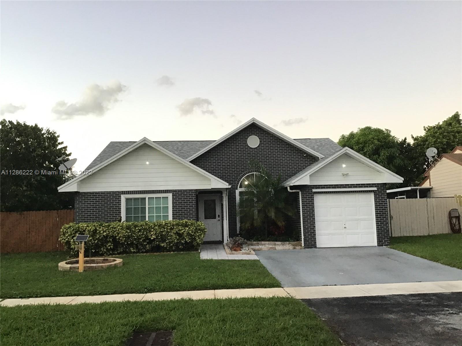 8661 SW 16th Street Pembroke Pines FL 33025