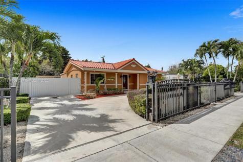 9970 SW 42nd Terrace Miami FL 33165