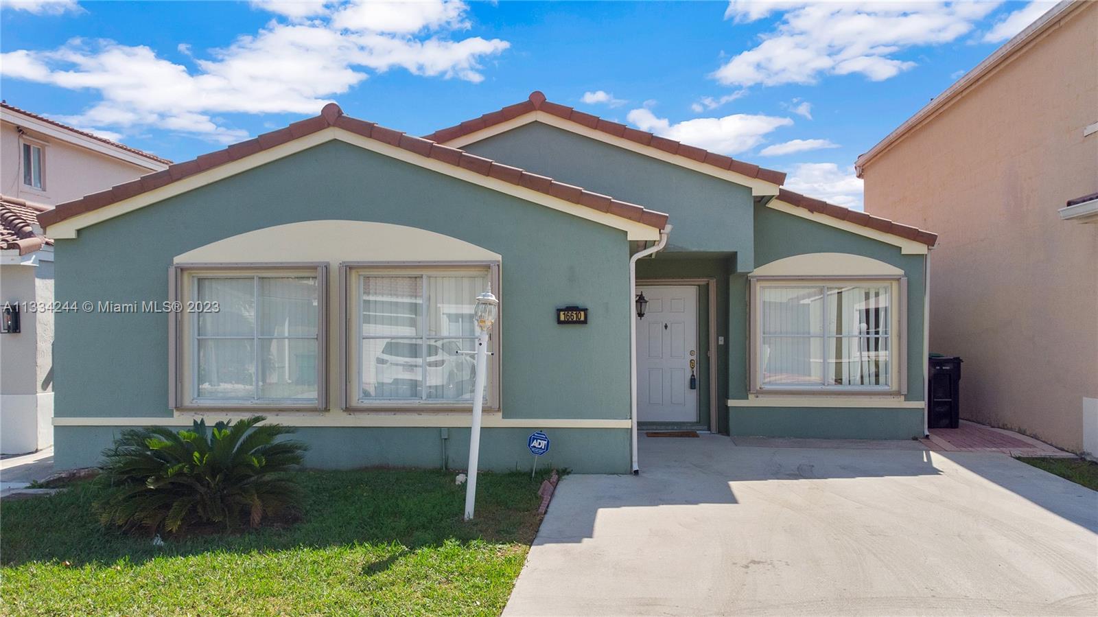 16610 SW 97th Terrace Miami FL 33196