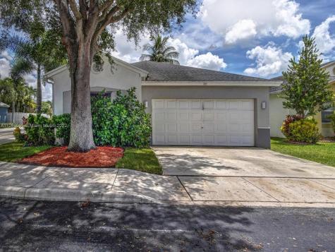 300 W Riverbend Drive Sunrise FL 33326