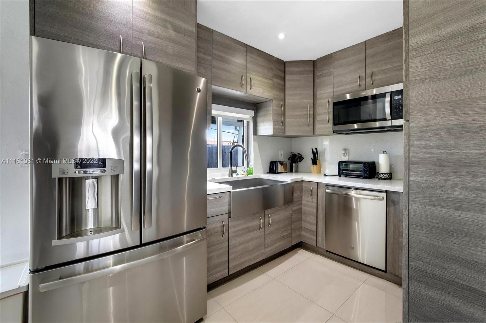 7840 SW 32nd Street Miami FL 33155