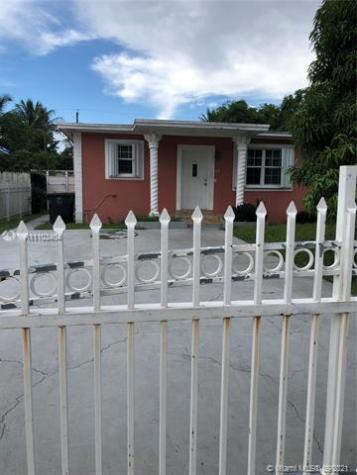 1035 NE 146th Street North Miami FL 33161