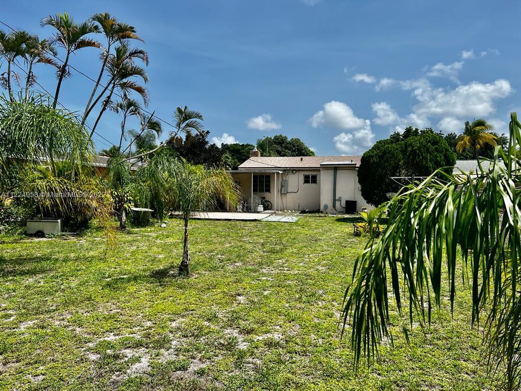 2707 Adams Street Hollywood FL 33020