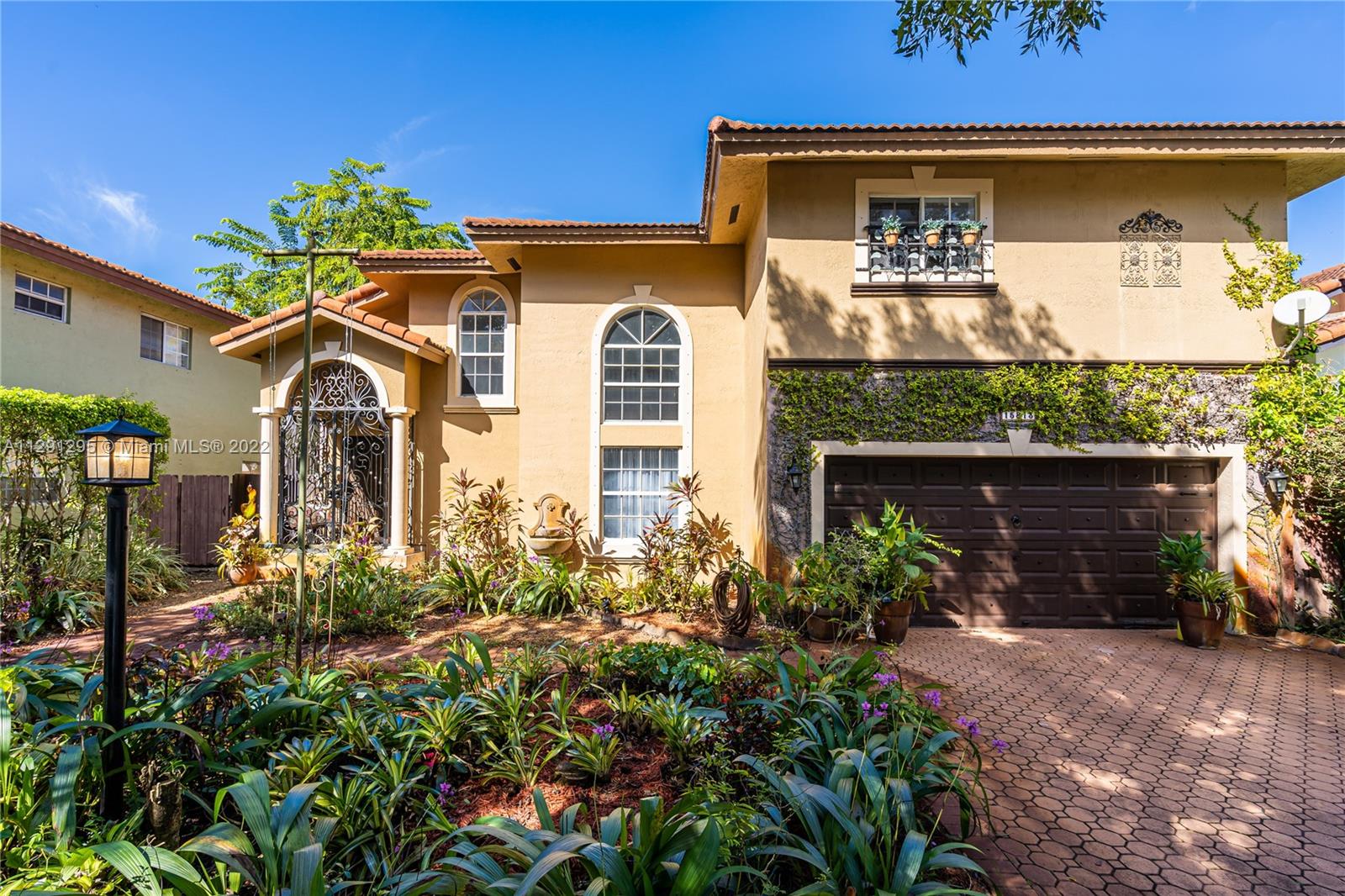 15813 SW 43rd Street Miami FL 33185