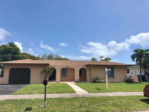 20605 SW 82nd Court Cutler Bay FL 33189