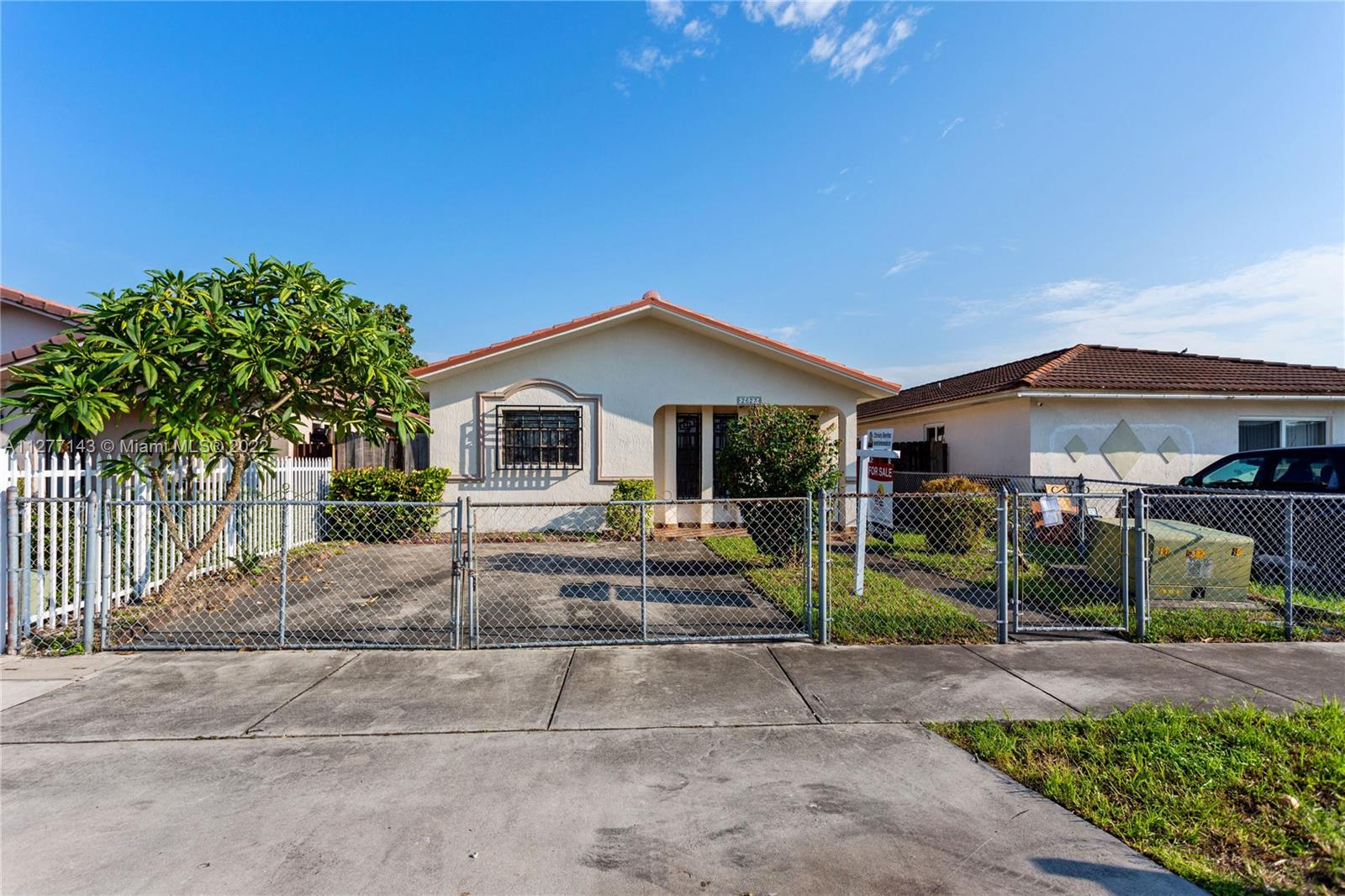 2623 W 71st Place Hialeah FL 33016