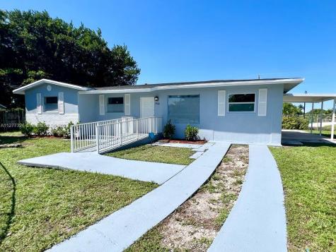 3498 NW 2nd Street Lauderhill FL 33311