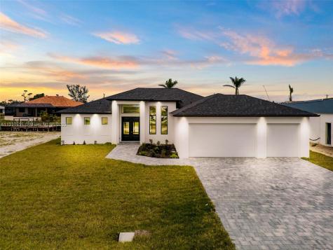 2213 SW 17th Place Cape Coral FL 33991
