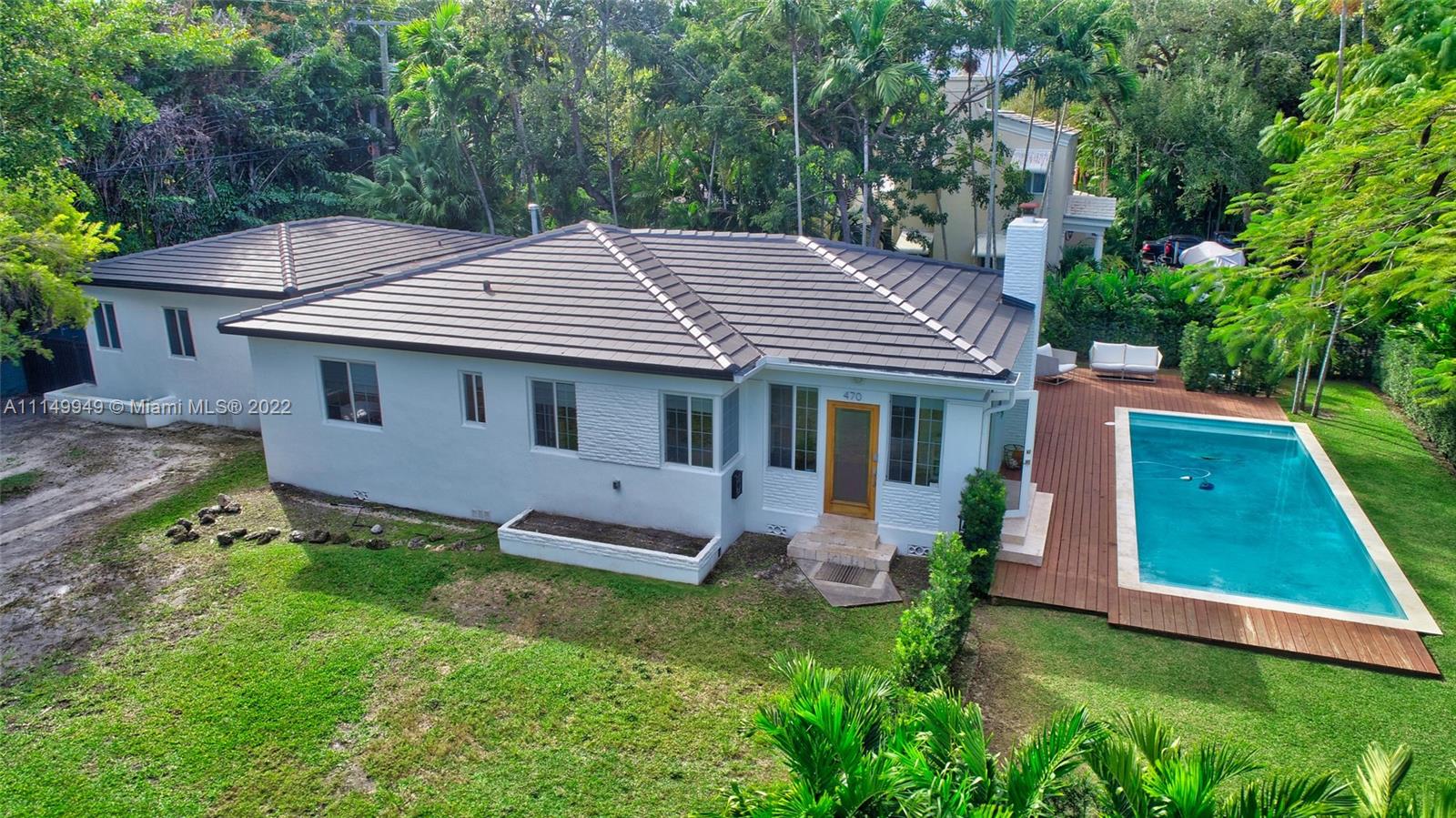 470 NE 52nd Terrace Miami FL 33137
