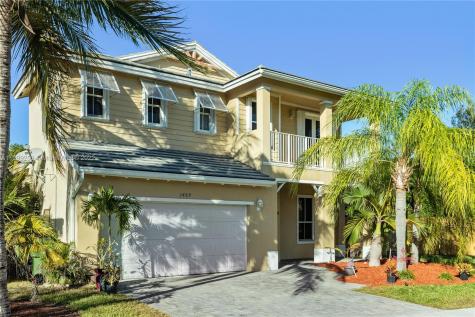 3489 NE 2nd Street Homestead FL 33033