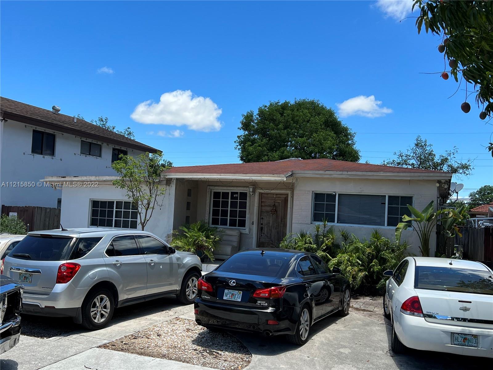 709 W 33rd Street Hialeah FL 33012