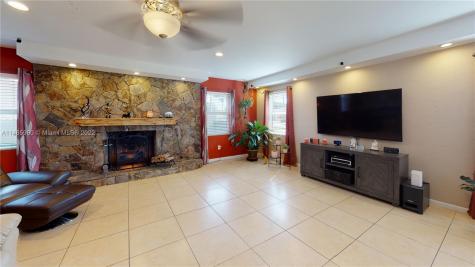 11651 SW 32nd Street Miami FL 33165