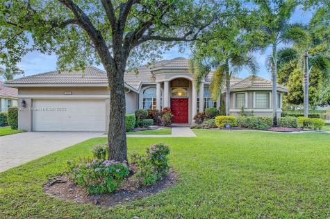 5528 NW 58th Avenue Coral Springs FL 33067