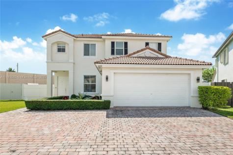 10674 SW 239th Terrace Homestead FL 33032