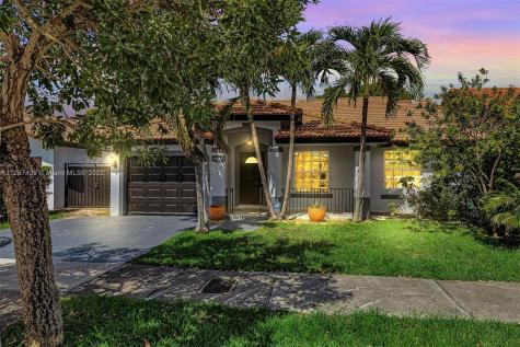 1032 NW 128th Place Miami FL 33182