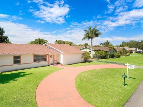 16000 SW 283rd Street Homestead FL 33033