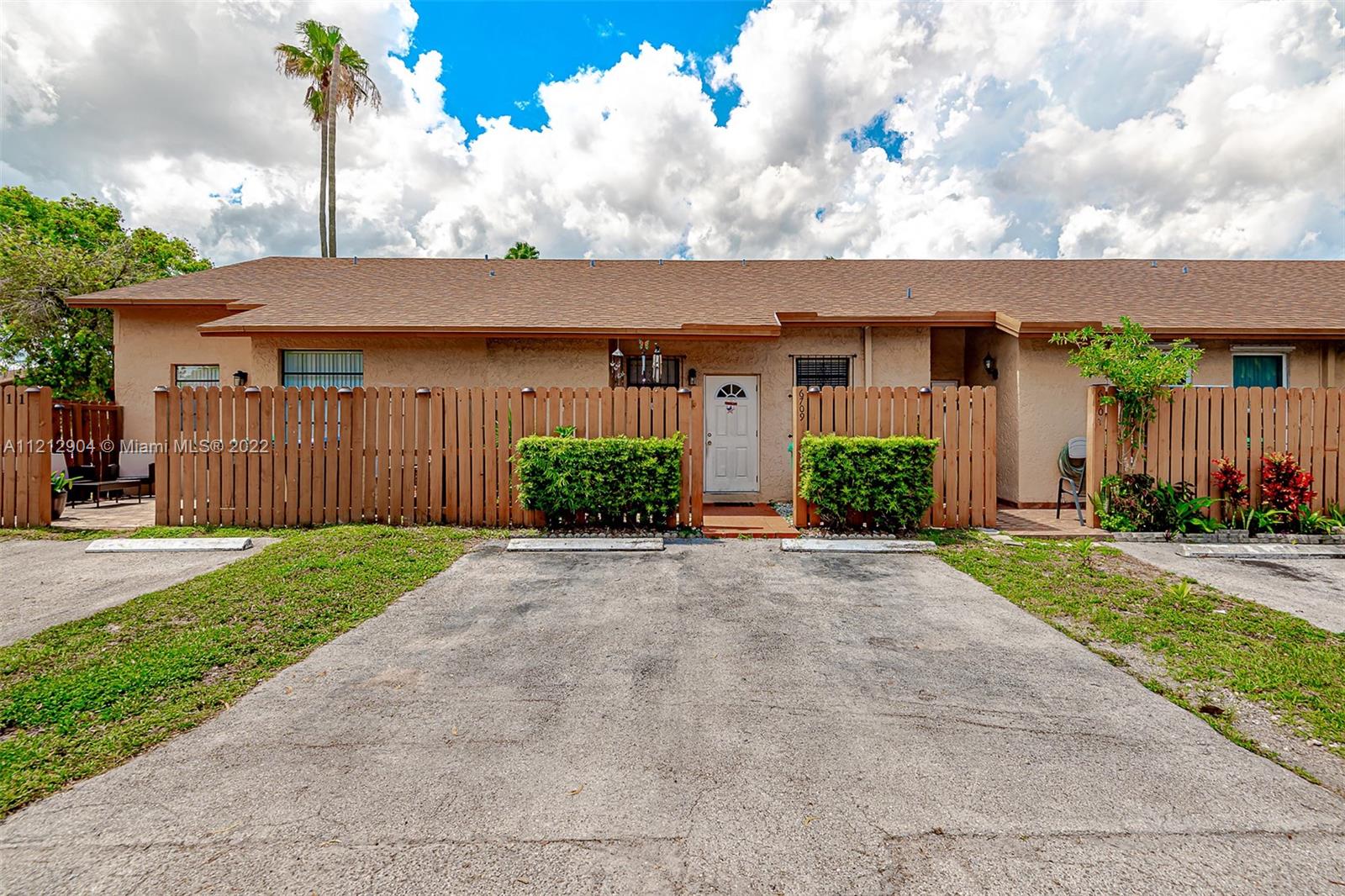 6709 NW 193rd Terrace Hialeah FL 33015