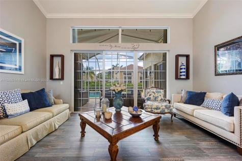 2764 W Orchard Circle Davie FL 33328