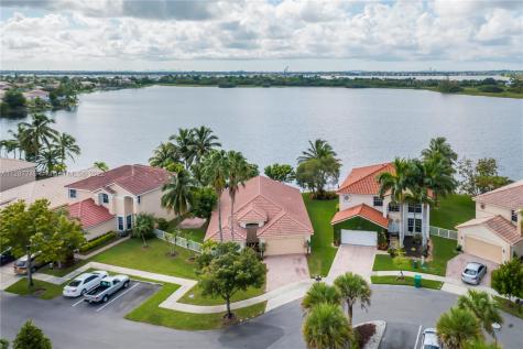 18322 SW 33rd Street Miramar FL 33029