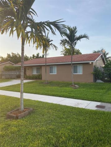 10995 SW 142nd Lane Miami FL 33176