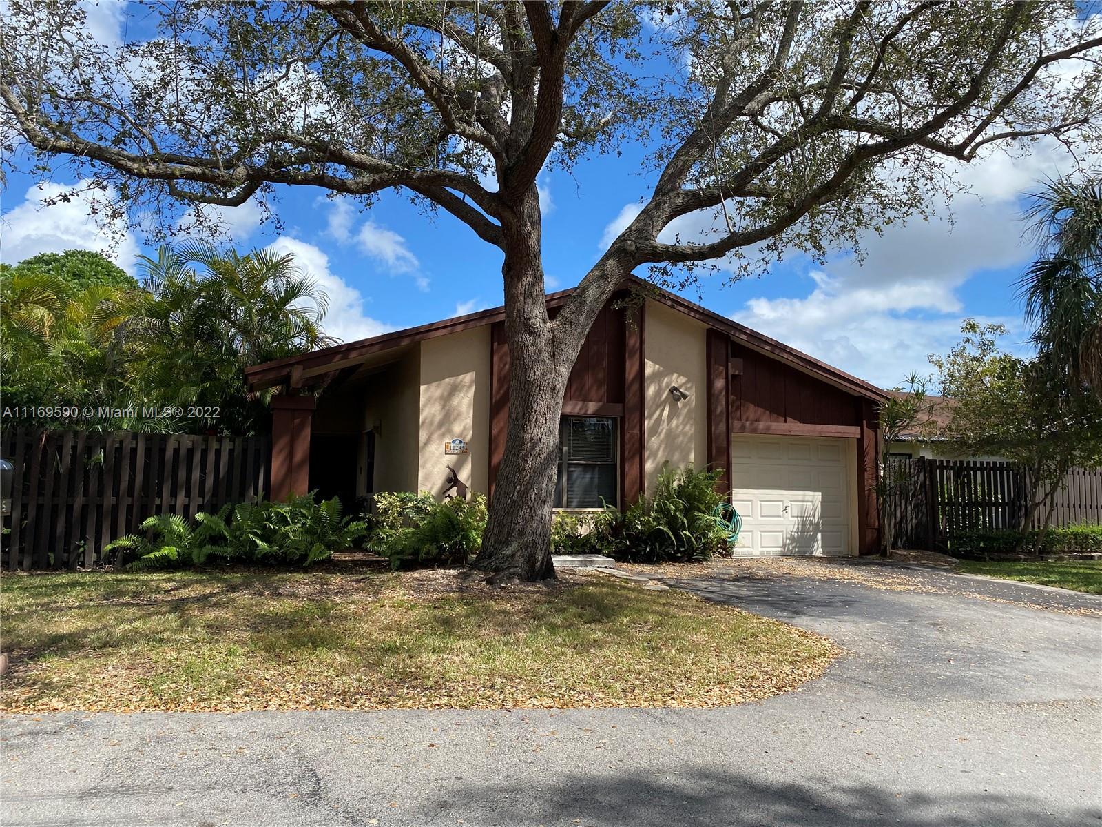 11245 SW 135th Court Miami FL 33186
