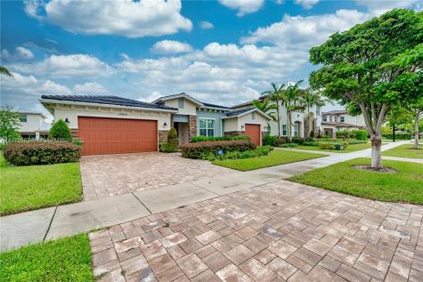 10470 Ranchette Drive Cooper City FL 33328