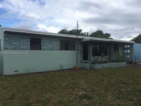 1720 NW 180th Terrace Miami Gardens FL 33056
