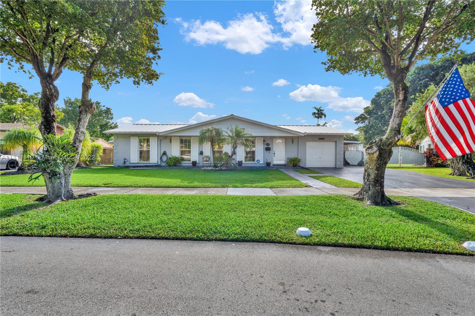 9030 SW 184th Lane Cutler Bay FL 33157