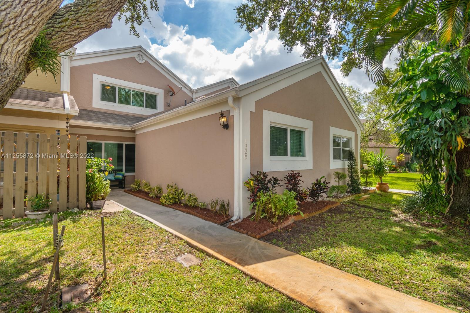 1325 NW 123rd Terrace Pembroke Pines FL 33026