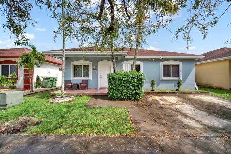 203 SW 15th Terrace Homestead FL 33030