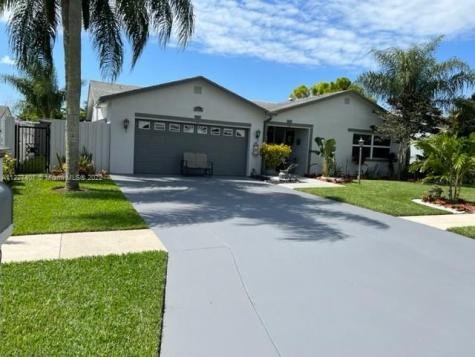 9264 SW 18th Road Boca Raton FL 33428
