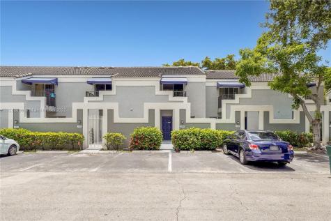 2328 SW 82nd Terrace North Lauderdale FL 33068