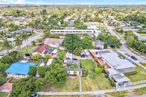 4825 SW 98th Avenue Road Miami FL 33165