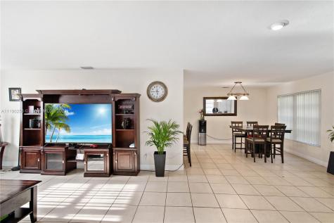 1951 Lincoln Street Hollywood FL 33020