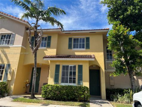 6033 SW 19th Court North Lauderdale FL 33068