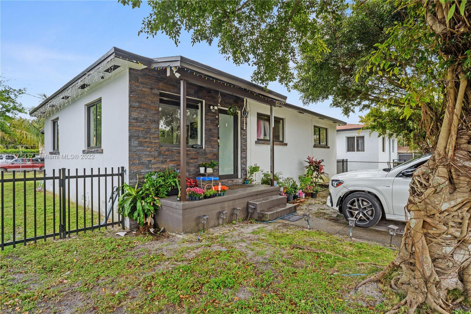 13115 NW 11th Avenue North Miami FL 33168