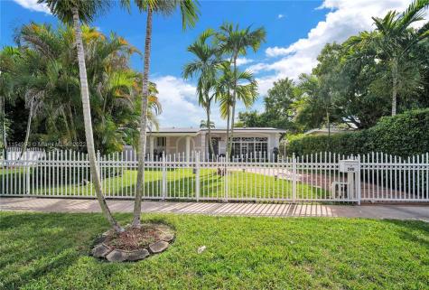 590 NE 173rd Street North Miami Beach FL 33162