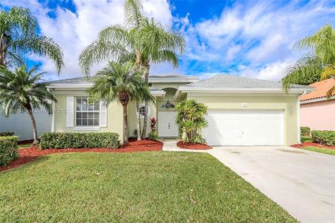 640 SE 23rd Lane Homestead FL 33033