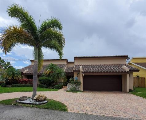 7314 Corkwood Circle Tamarac FL 33321