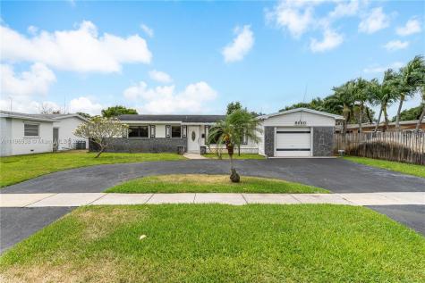 8660 NW 24th Court Pembroke Pines FL 33024