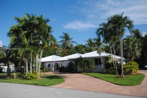 7341 SW 146th Terrace Palmetto Bay FL 33158