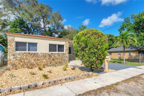 3139 NW 45th Street Miami FL 33142