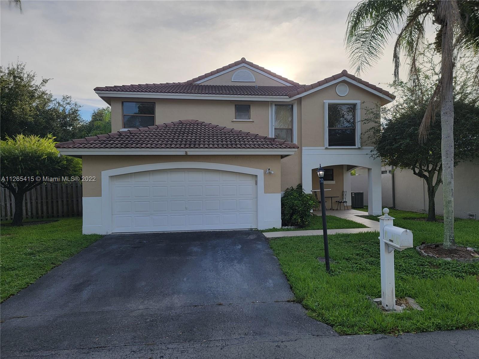 6200 Plymouth Lane Davie FL 33331